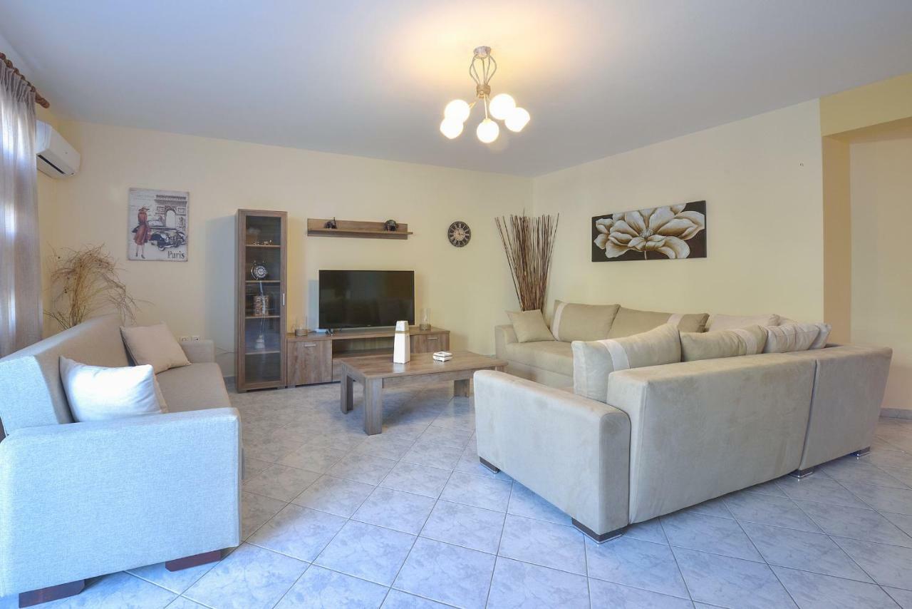 G&G House Apartment Kavála Luaran gambar