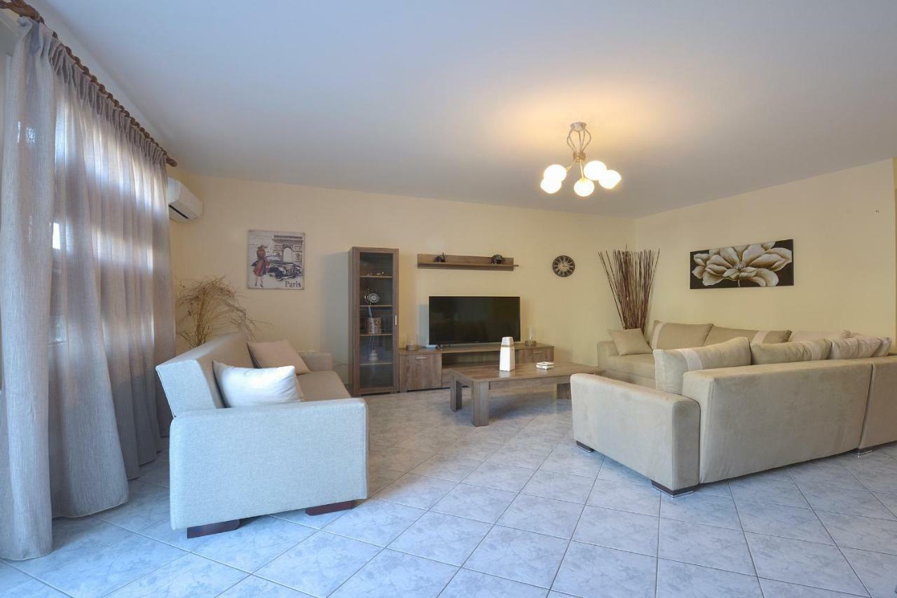 G&G House Apartment Kavála Luaran gambar